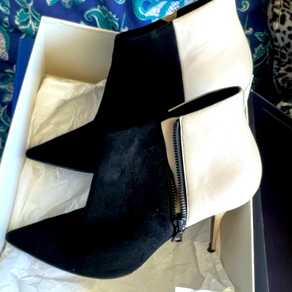 Narciso Rodriguez by Barney's New York Size 7. B/W heel 1/2 boot. $250 size 7 US